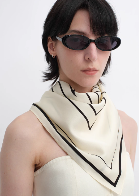 Stretch Silk Geometric Print Scarf – Luxe Mulberry Silk Blend ✨🧣