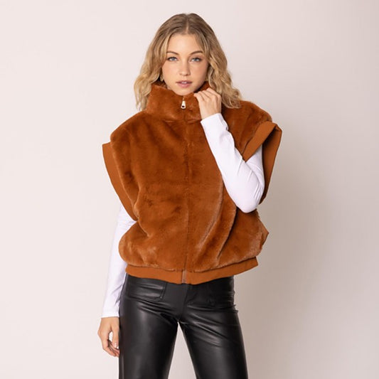 Do Everything In Love Plush High Collar Faux Fur Vest – One Size Cozy Chic