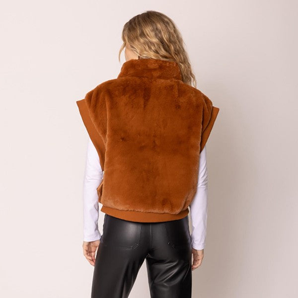 Do Everything In Love Plush High Collar Faux Fur Vest – One Size Cozy Chic