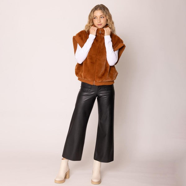 Do Everything In Love Plush High Collar Faux Fur Vest – One Size Cozy Chic