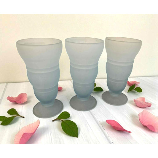 ONLY ONE!!! Vintage Indiana Glass “Icy Blue” Frosted Milkshake Glasses – Set of 3