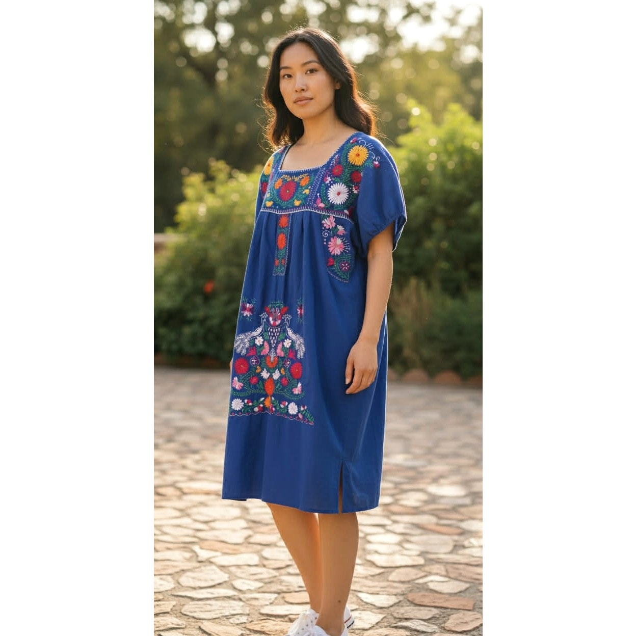 Vintage Mexican Embroidered Blue Cotton Folk Dress ~ Size M/L