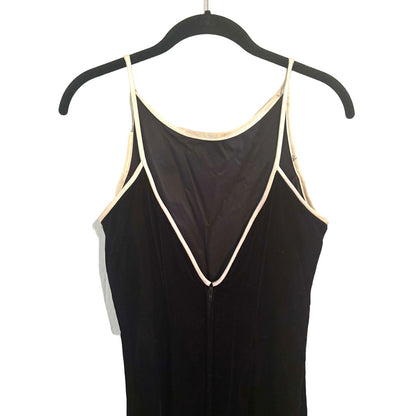 ONLY ONE!!! Vintage Jessica McClintock Black Velvet Maxi Dress – Classic 1990s