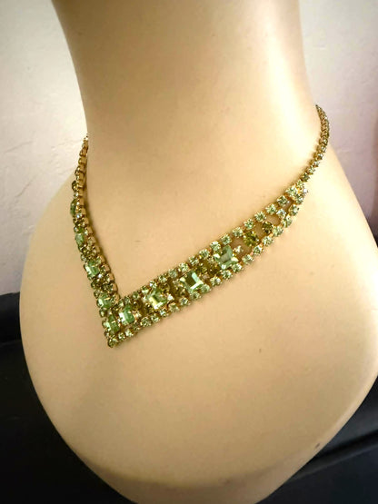 Vintage Green Rhinestone Necklace