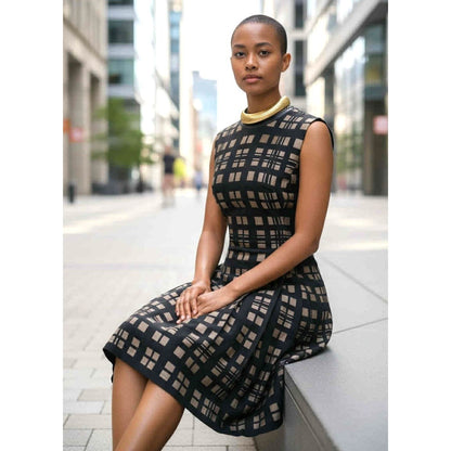 ONLY ONE!!! Vintage David Smith Black Gold Check Sleeveless Pleated Dress S