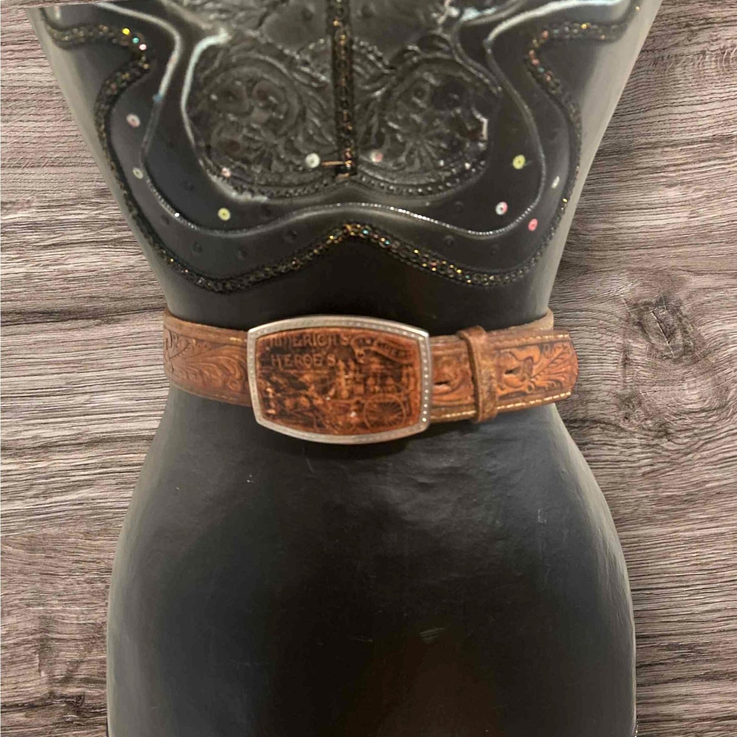 ONLY ONE!!! Vintage America’s Heroes Fire Dept Belt Buckle Tooled Leather Belt