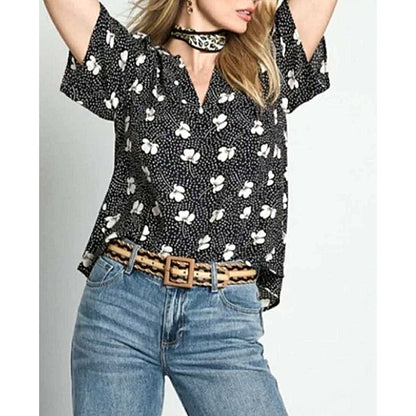 cabi Printed Essential Floral Top | Black & White | Curated Classic