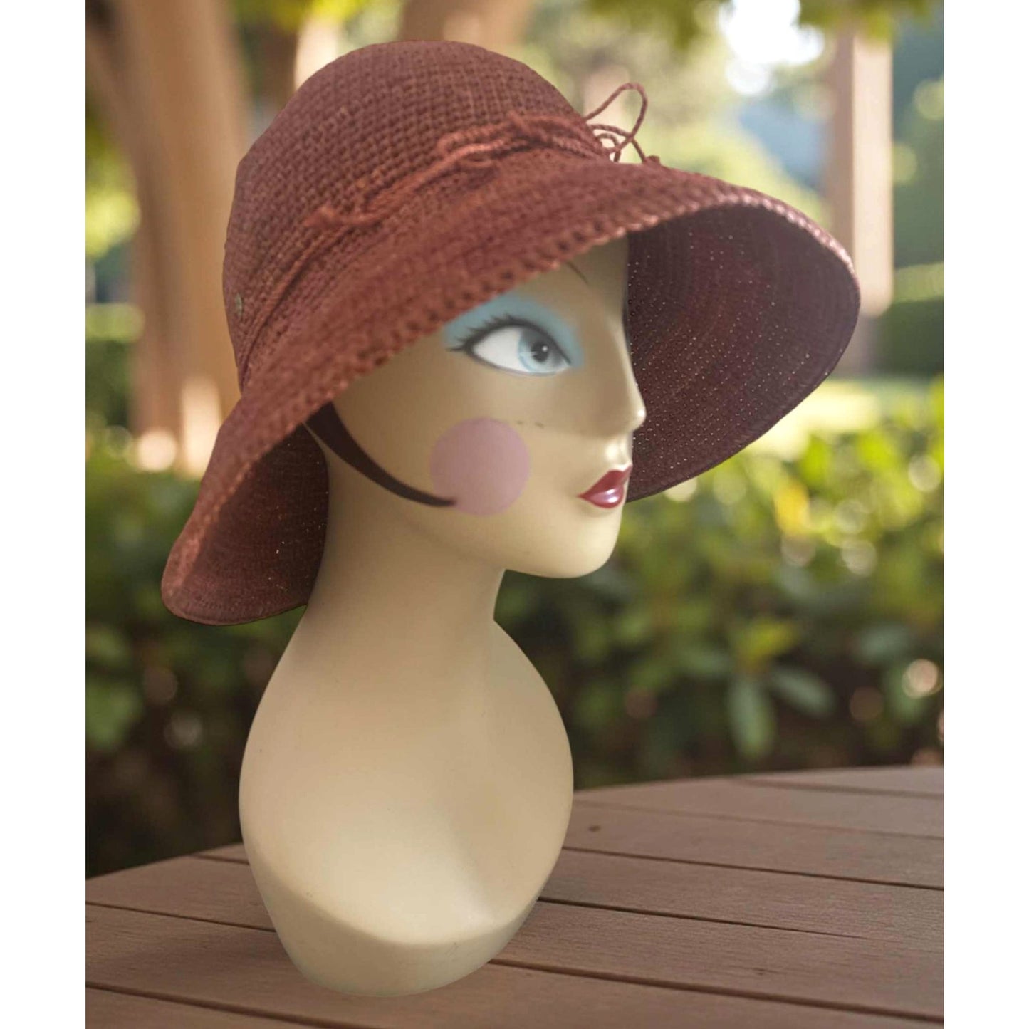 ONLY ONE!!! Helen Kaminski 100% Raffia Sun Hat in Burnt Orange ~ Handmade in Madagascar