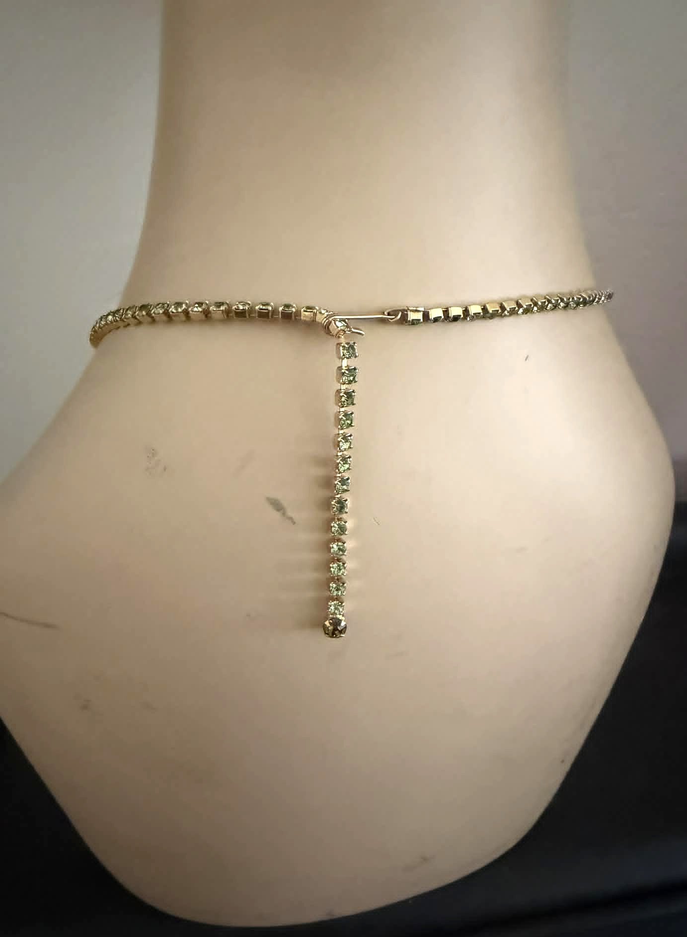 Vintage Green Rhinestone Necklace