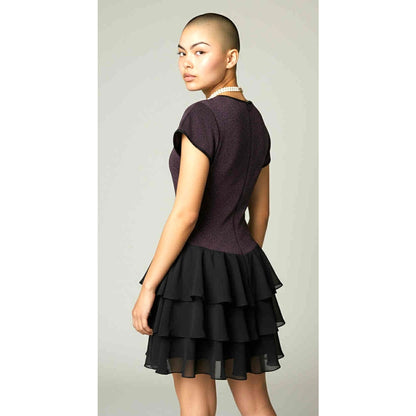 ONLY ONE!!! Vintage Late Edition Black Silver Sparkle Stretchy Dress ~ Ruffle Skirt Size 8