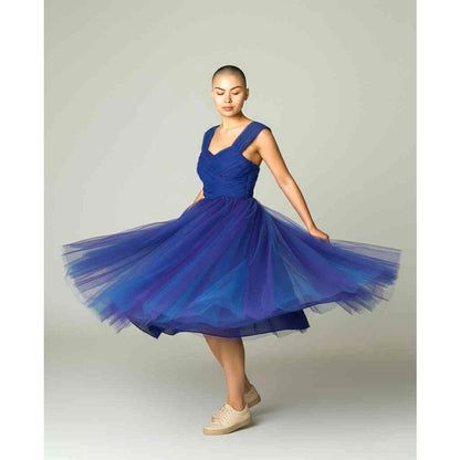 ONLY ONE!!! Vintage 1980s Blue Tulle Prom / Party Dress – Sweetheart Bodice & Full Skirt