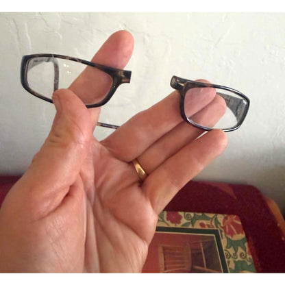 Vintage Y2K Magnetic Bridge 1.25 Reading Glasses Tortoise Shell Readers