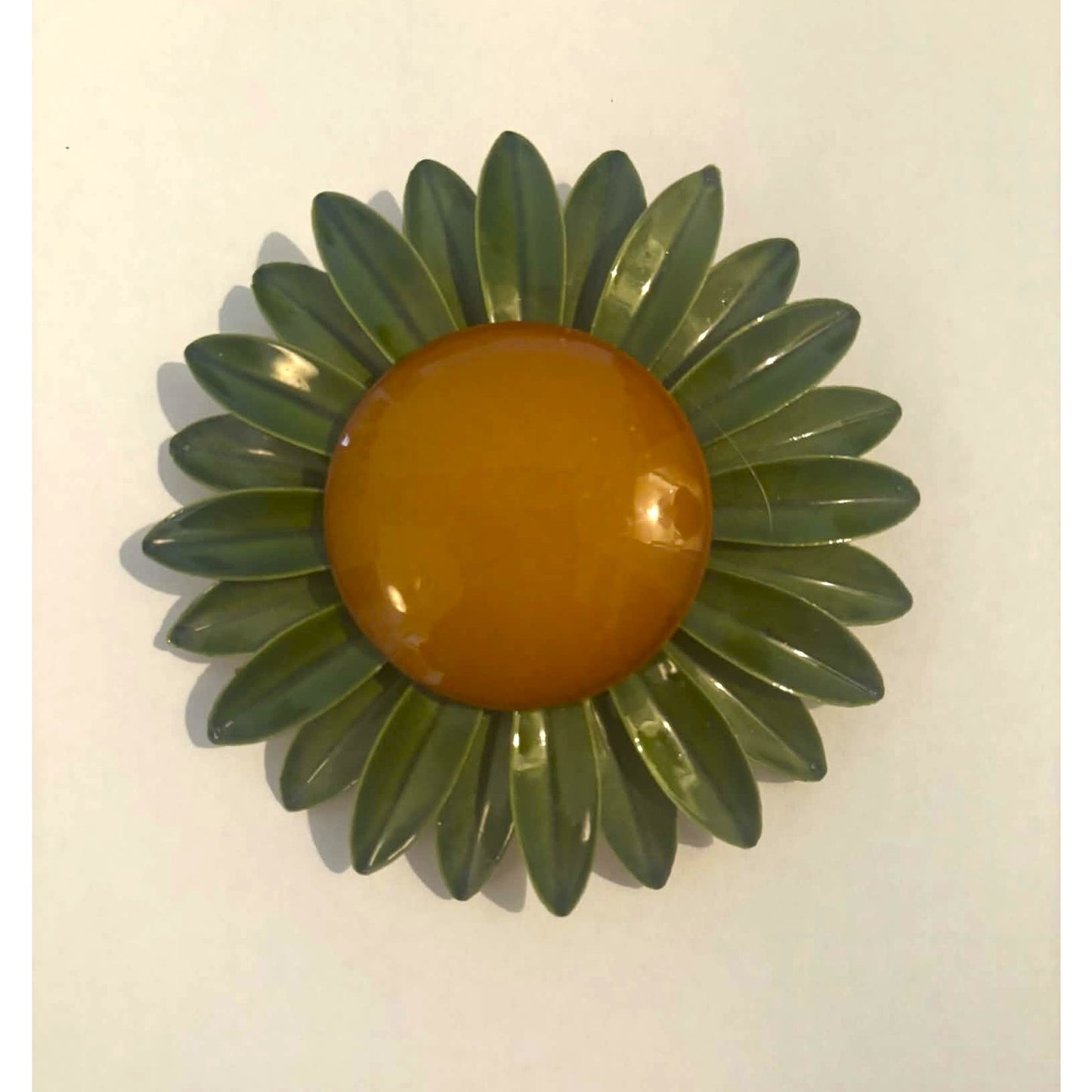 ONLY ONE!!! Vintage Floral Brooch Pin Set Yellow & Green