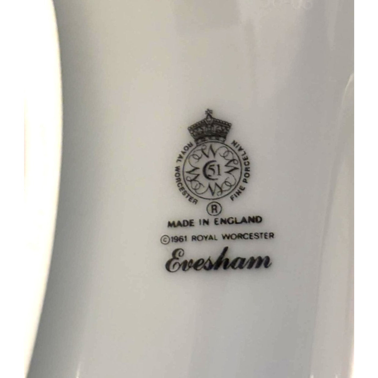 ONLY ONE!!! Royal Worcester Evesham Divided Relish Tray 1961 Made England