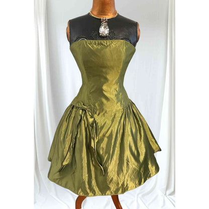 ONLY ONE!!! Vintage Jessica McClintock Green Taffeta Strapless Party Dress Size 8