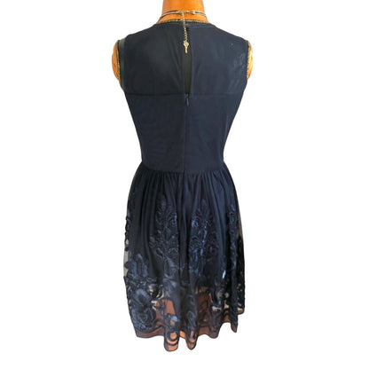 Belle Badgley Mischka Navy Lace Fit Flare Dress Size 6