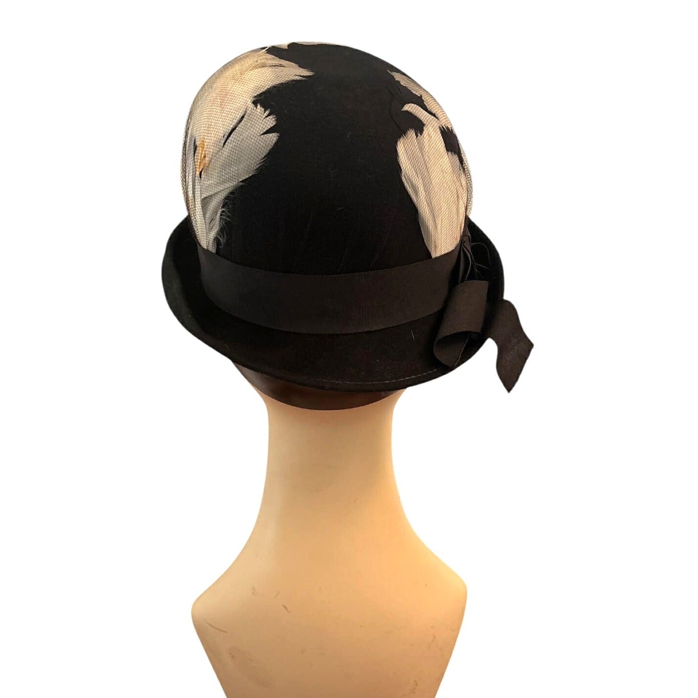 ONLY ONE!!! Vintage Neumann Endler Fair Field Black Wool Bowler Hat White Black Feathers