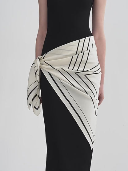 Stretch Silk Geometric Print Scarf – Luxe Mulberry Silk Blend ✨🧣