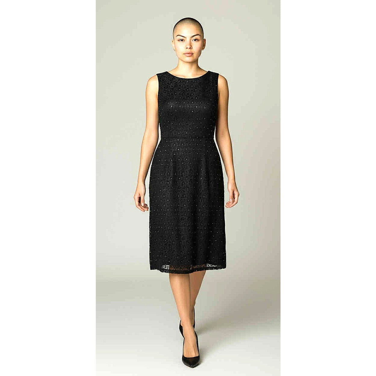 ONLY ONE!!! Vintage 1960s Black Sleeveless Brocade Cocktail Dress w/Silver Metallic Dots ~ Size M/L