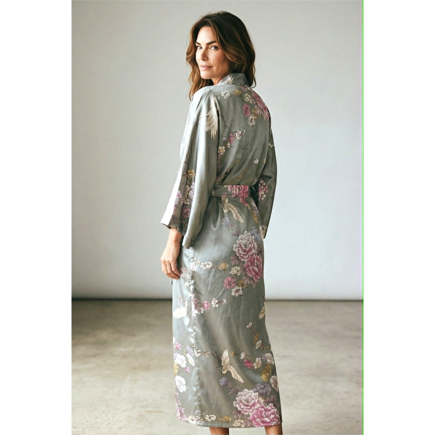 Kim + Ono Silver Floral Gray Crane Kimono Satin Robe ~ L