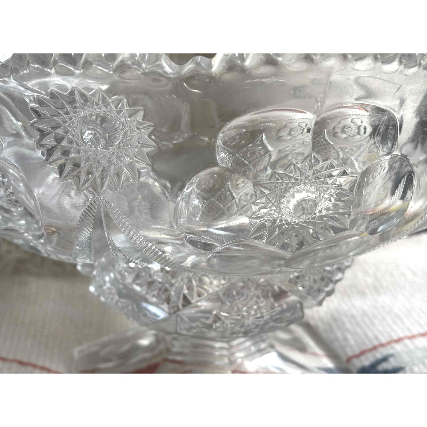 ONY ONE!!! Antique Early American Crystal Pedestal Bowl 1890s–1910s
