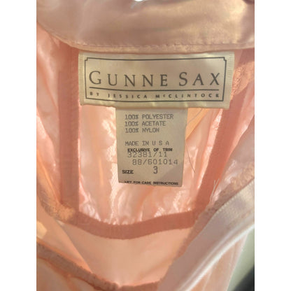 ONLY ONE!!! Vintage 1970s Gunne Sax Pink Lace Strapless Gown with Satin Bow – Size 3