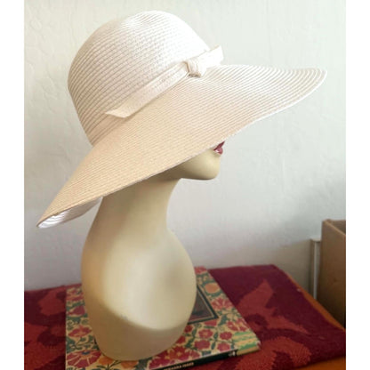 Nordstrom White Wide Brim Resort Sun Hat With Floppy Coastal Silhouette