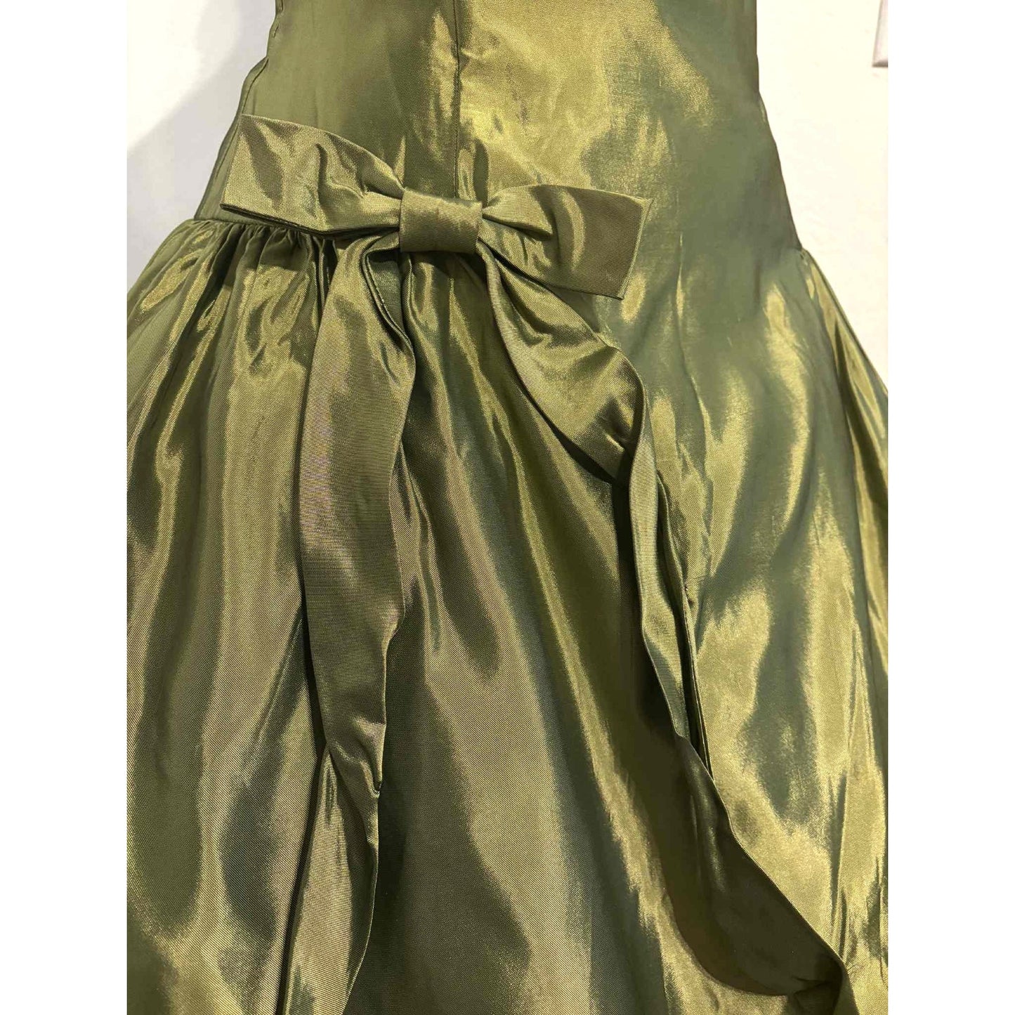 ONLY ONE!!! Vintage Jessica McClintock Green Taffeta Strapless Party Dress Size 8