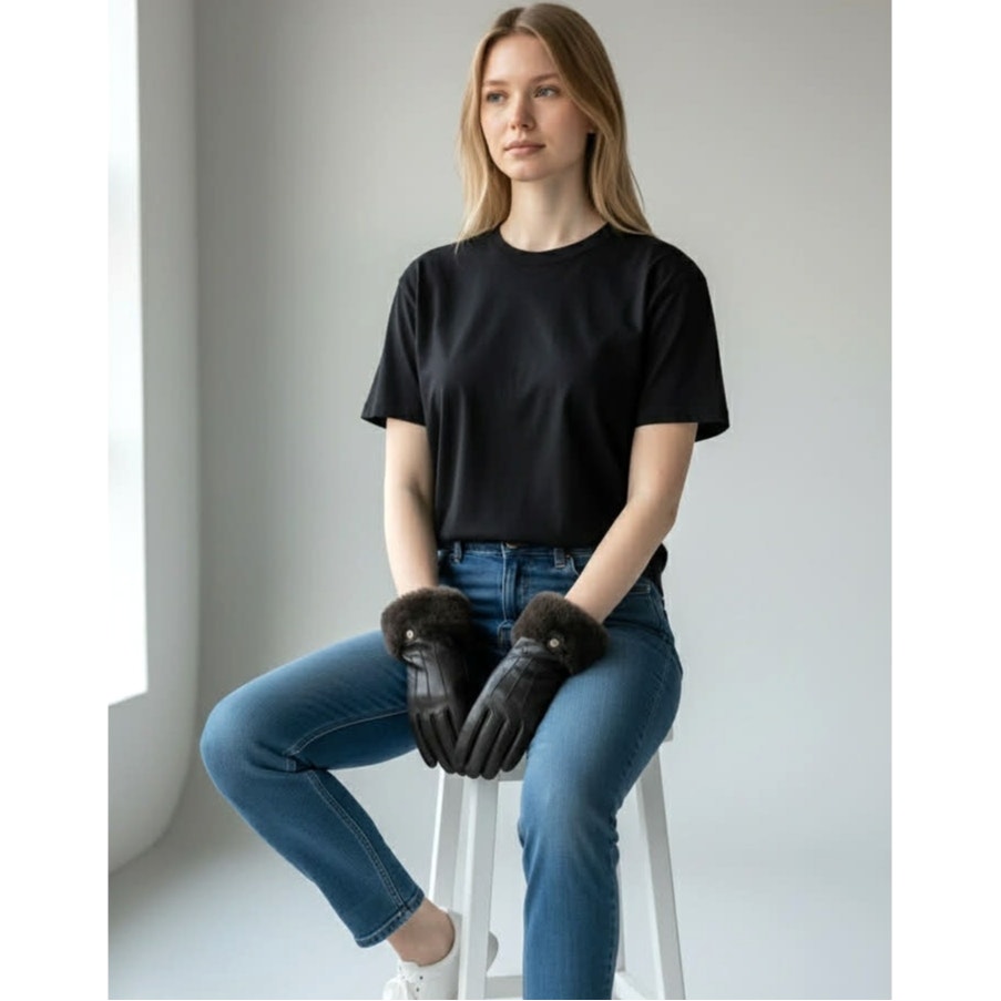 ONLY ONE!!! UGG Women's Leather Genuine Shearling Trim Tech Brown Driving Gloves ~ Size S