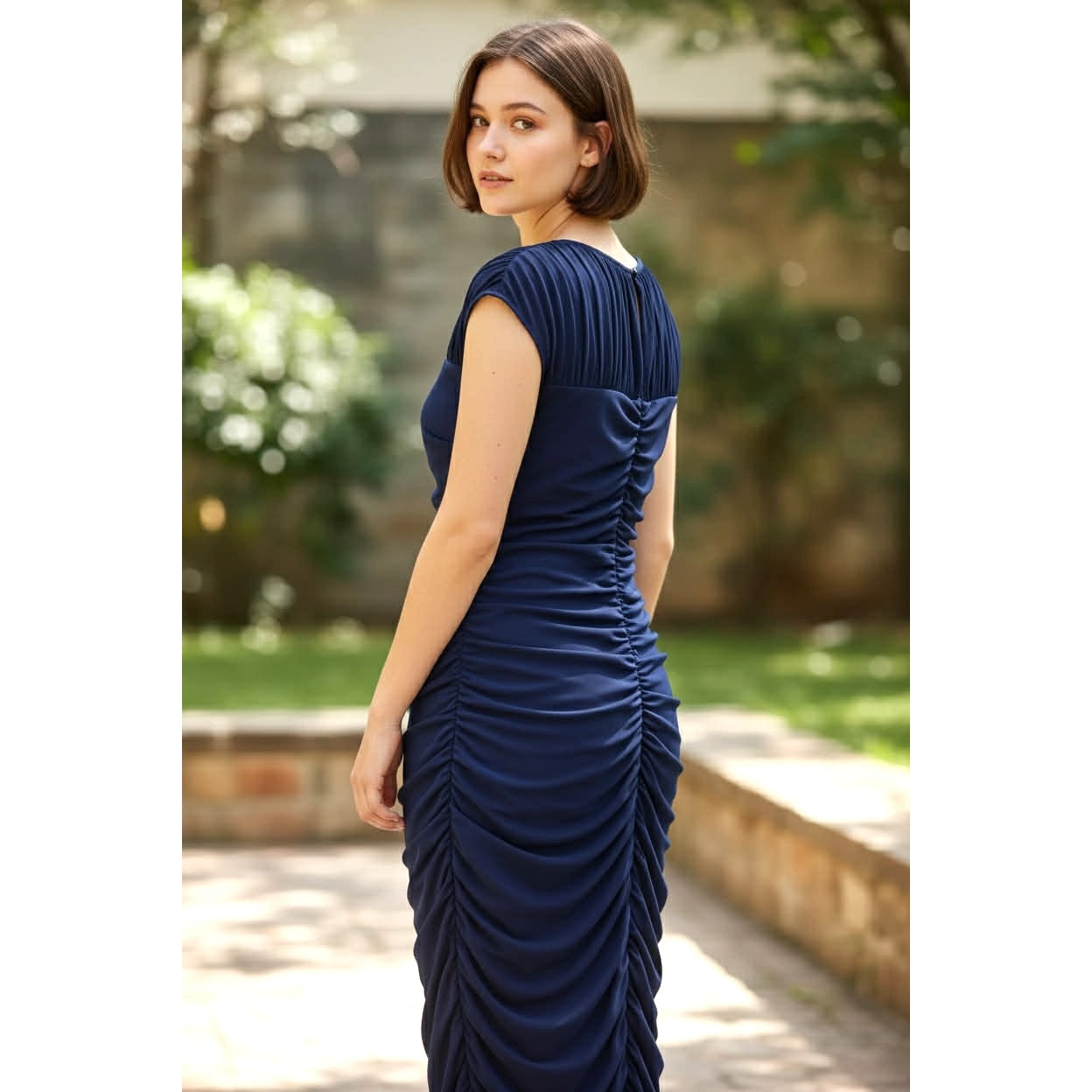 Navy Ruched Back A Pea in the Pod Maternity Dress – Size L – De Moda