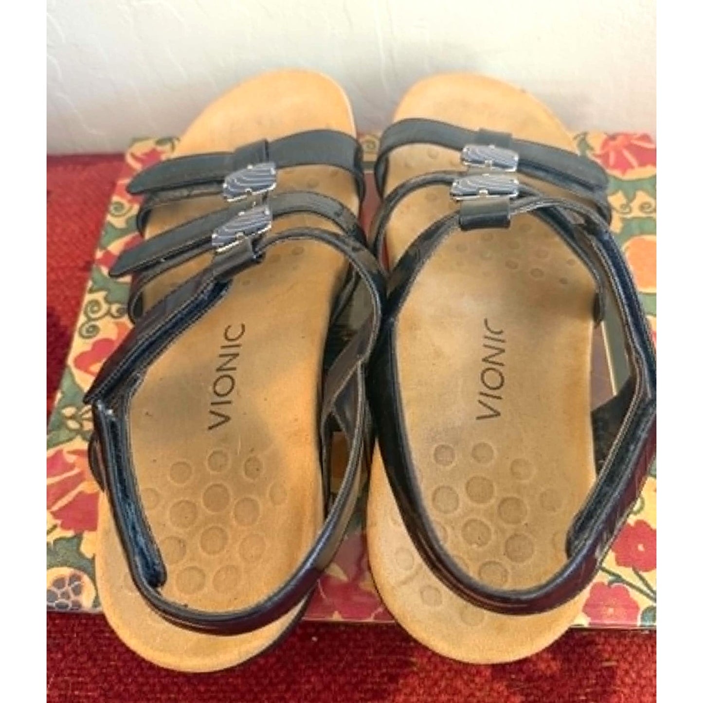 Vionic Amber Navy Blue Patent Strappy Sandals Size 9