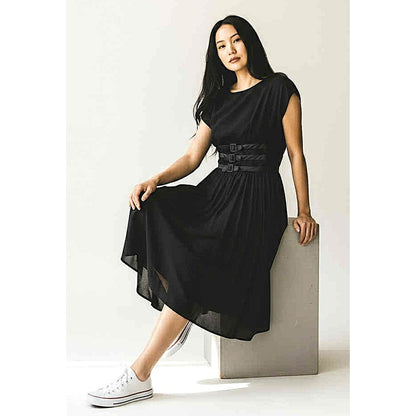 ONLY ONE!!! Vintage 1960s Black Crepe A-Line Dress Size S/M