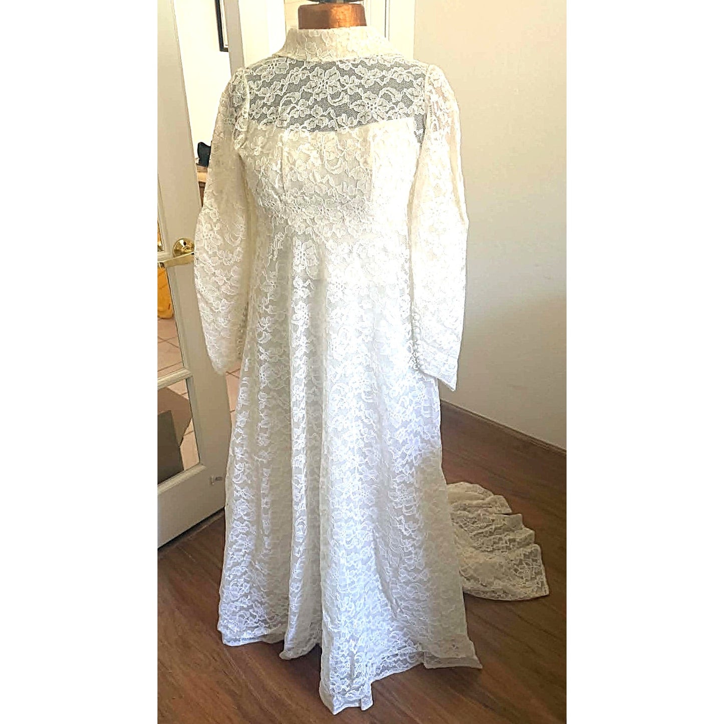 Vintage 1960s William Cahill Lace Wedding Dress with Train XS Antique Ivory