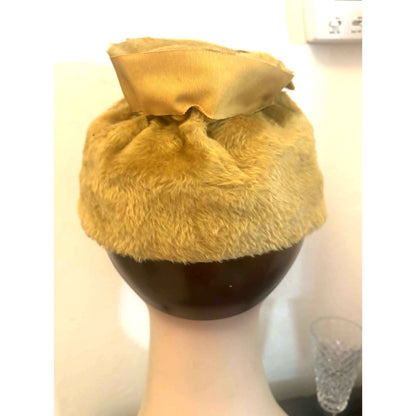 Vintage 1960s Duchess Toledo Fur Felt Cloche Hat