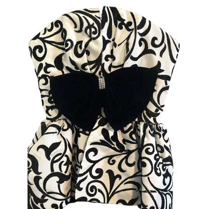 ONLY ONE!!! Vintage 1980s DARCY Black & White Strapless Party Dress 3/4