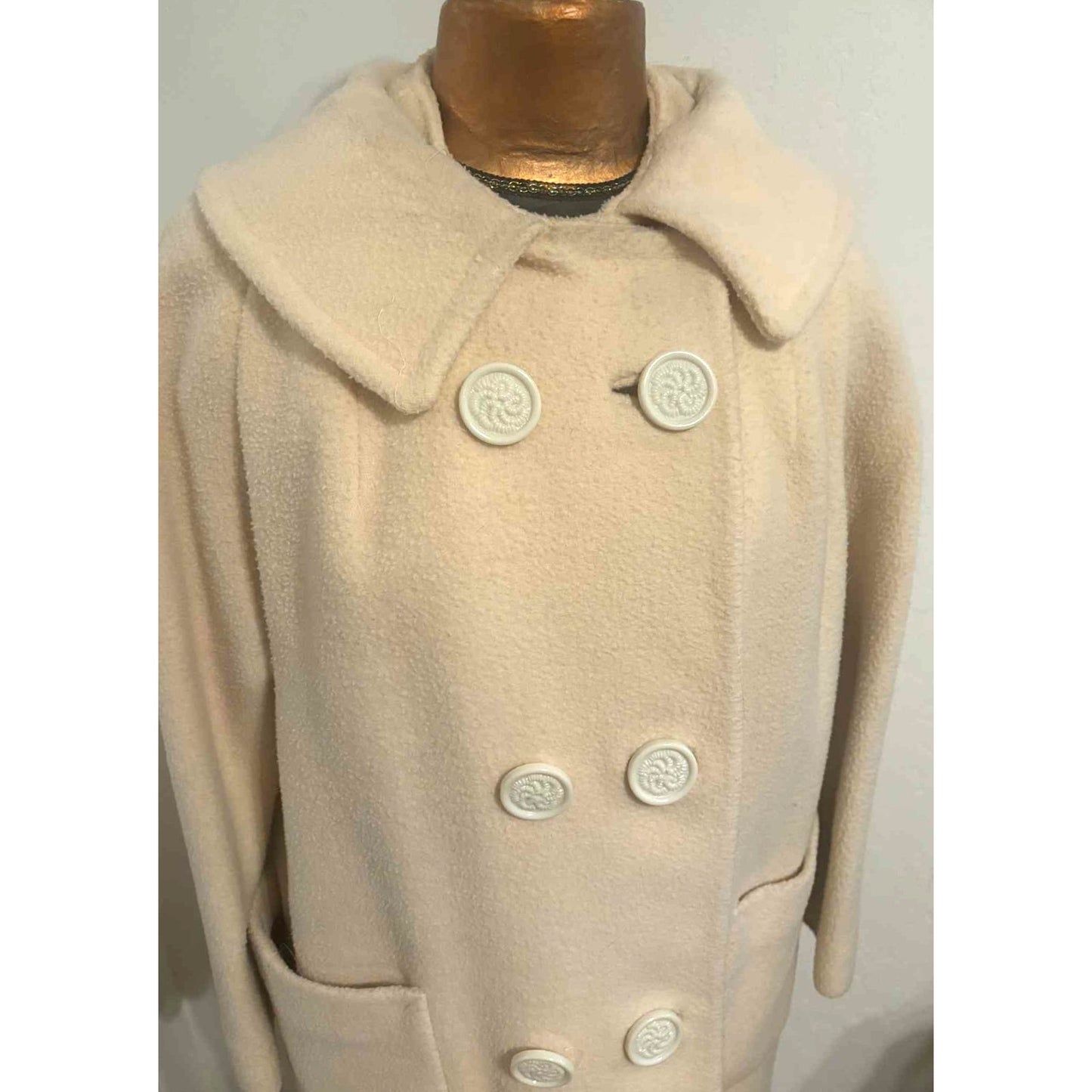 ONLY ONE!!! Vintage 1960s Madigans Wool Coat w/Removable Real Fur Collar