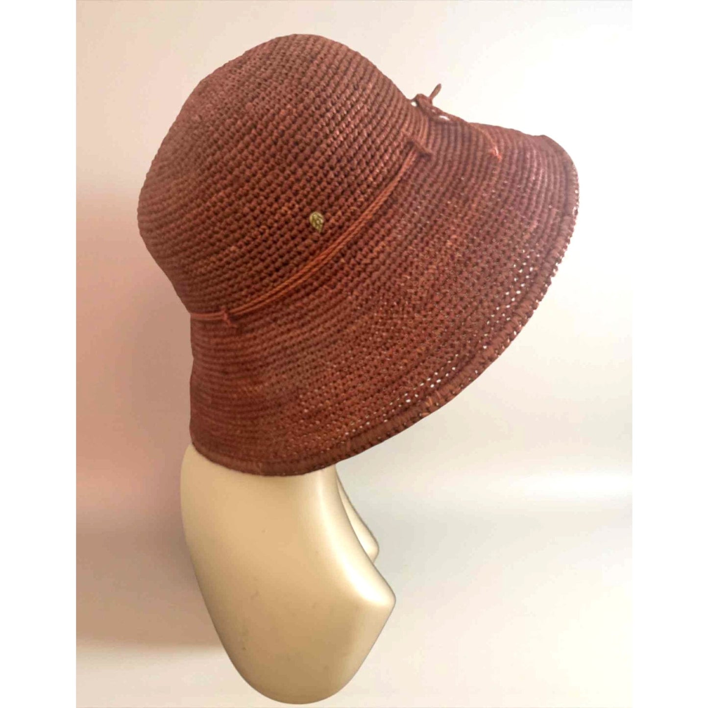 ONLY ONE!!! Helen Kaminski 100% Raffia Sun Hat in Burnt Orange ~ Handmade in Madagascar