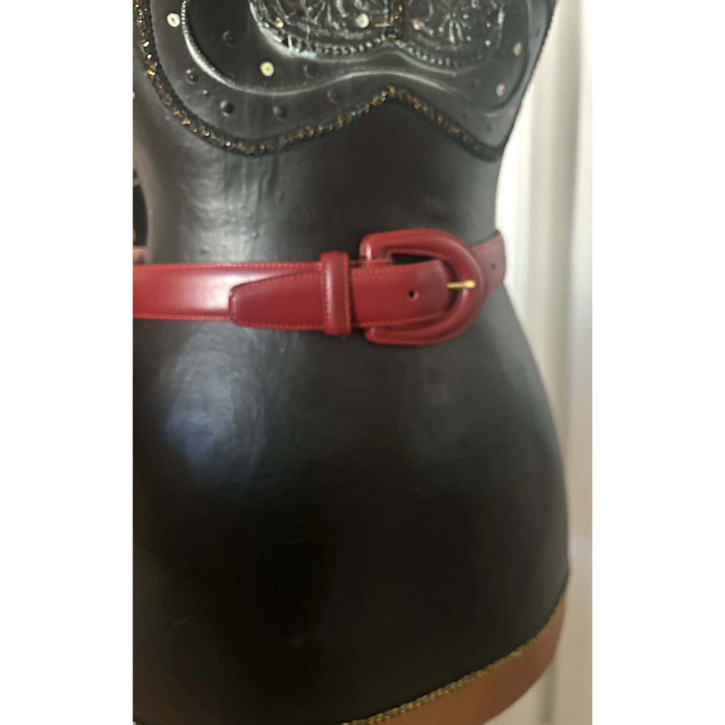 ONLY ONE!!! Vintage Coach Leather Belt Cranberry Red USA ~ Size Small