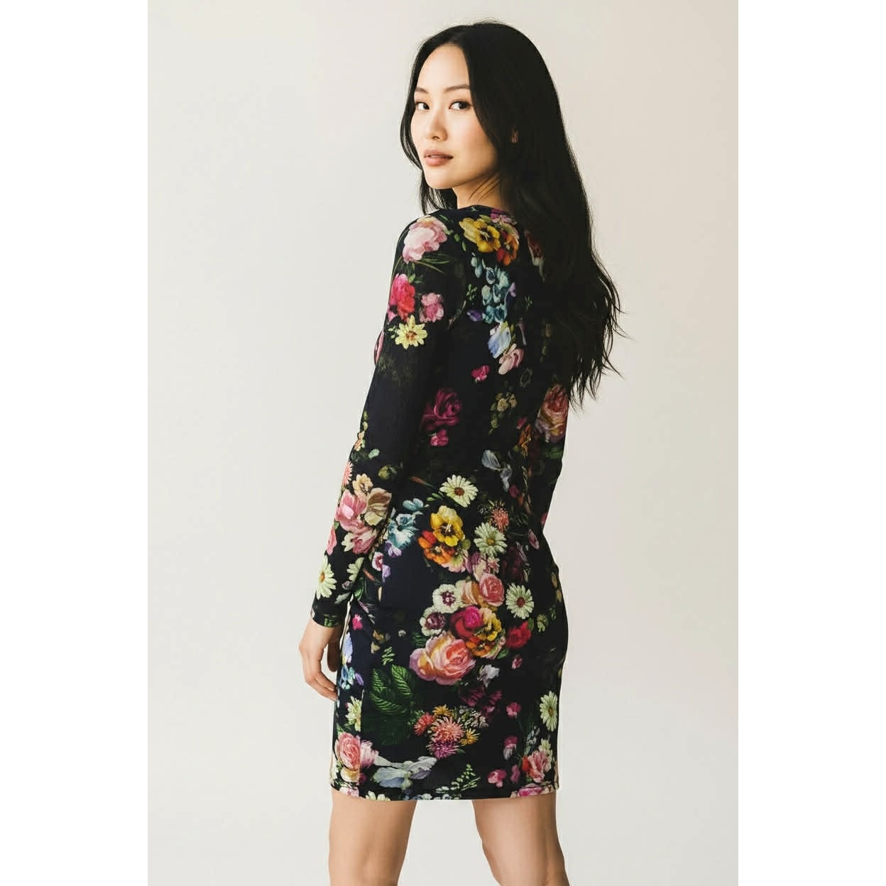 ONLY ONE!!! Ted Baker London Izzie Black Floral Knot Front Dress ~ Size 2