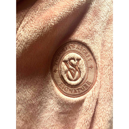 ONLY ONE!!! Ultra Soft Plush Lounge Robe by Victoria’s Secret Pink – M/L