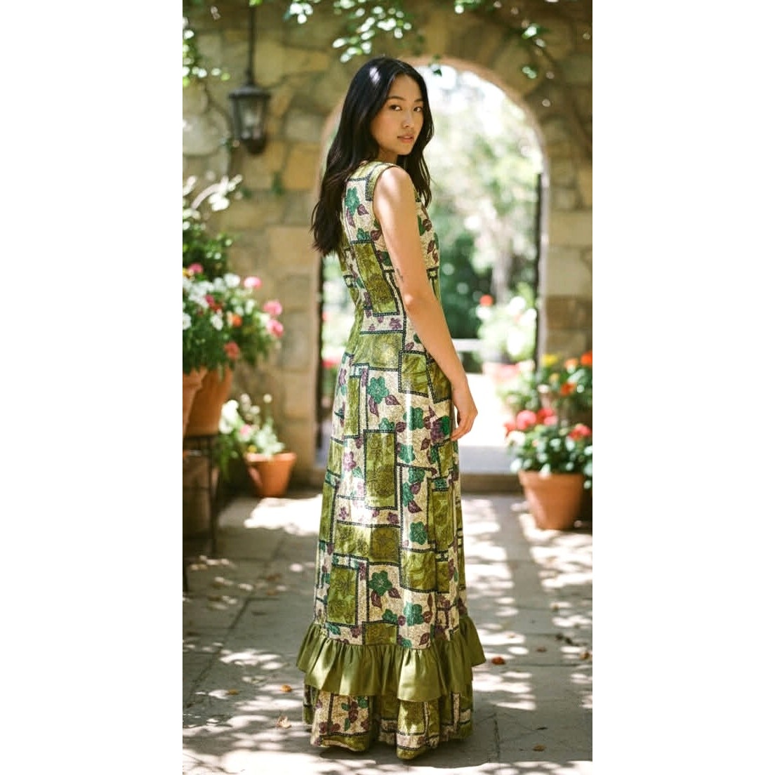 Vintage 1970s Hawaiian Maxi Dress ~ Size M