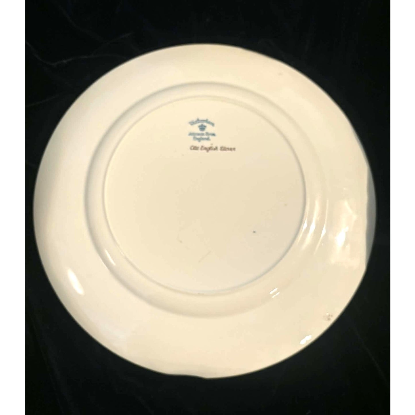 Vintage Johnson Brothers Old English Clover 10” Dinner Plate