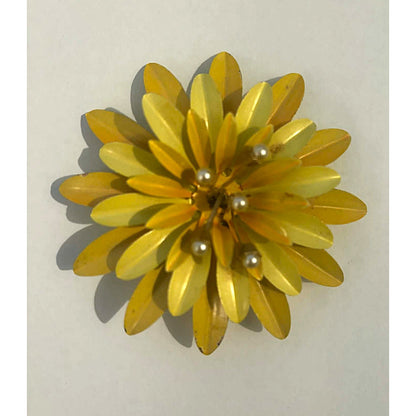 ONLY ONE!!! Vintage Floral Brooch Pin Set Yellow & Green