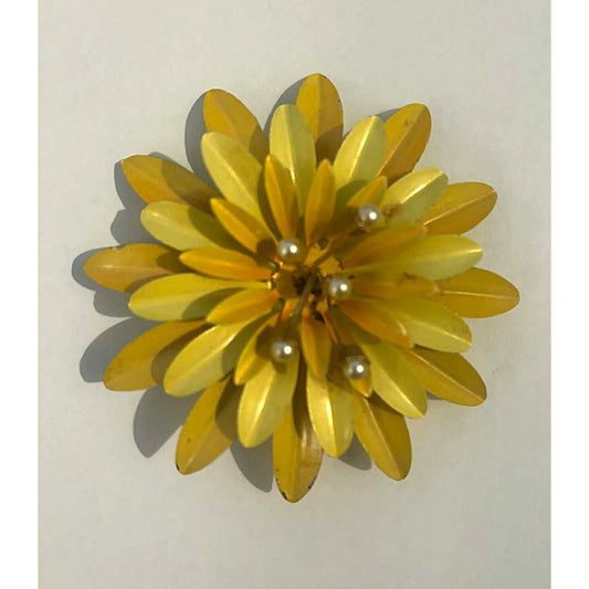 ONLY ONE!!! Vintage Floral Brooch Pin Set Yellow & Green