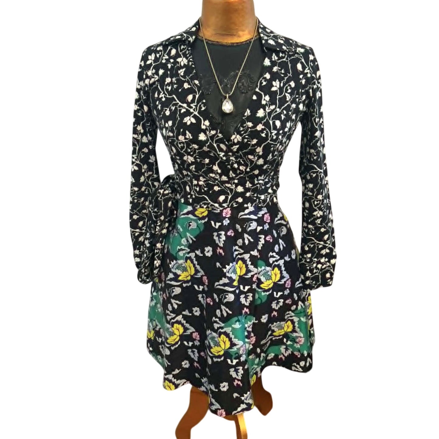 DVF Diane Von Furstenberg Amelianna Wrap Dress Size 2