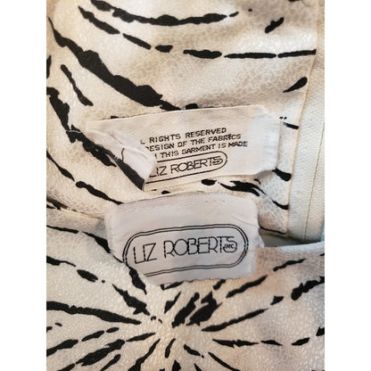 ONLY ONE!!! Vintage 80s Liz Roberts Black & White Dress Puffy Sleeves & Ruffle Hem ~ Size 7/8