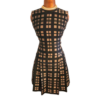 ONLY ONE!!! Vintage David Smith Black Gold Check Sleeveless Pleated Dress S