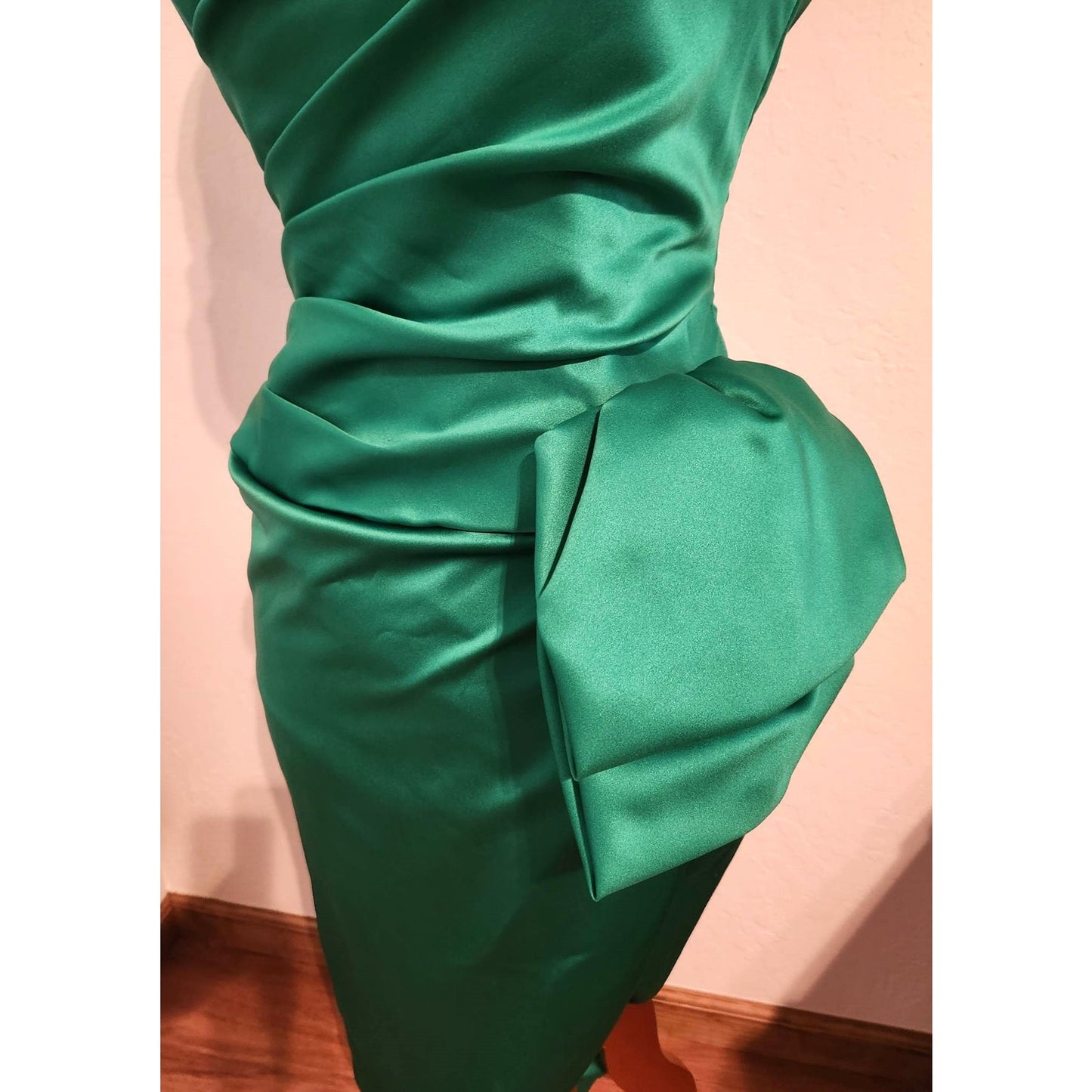 ONLY ONE!!! Vintage Julie Duroche After Five Saks Fifth Avenue Satin Green Strapless Gown ~ Size 6