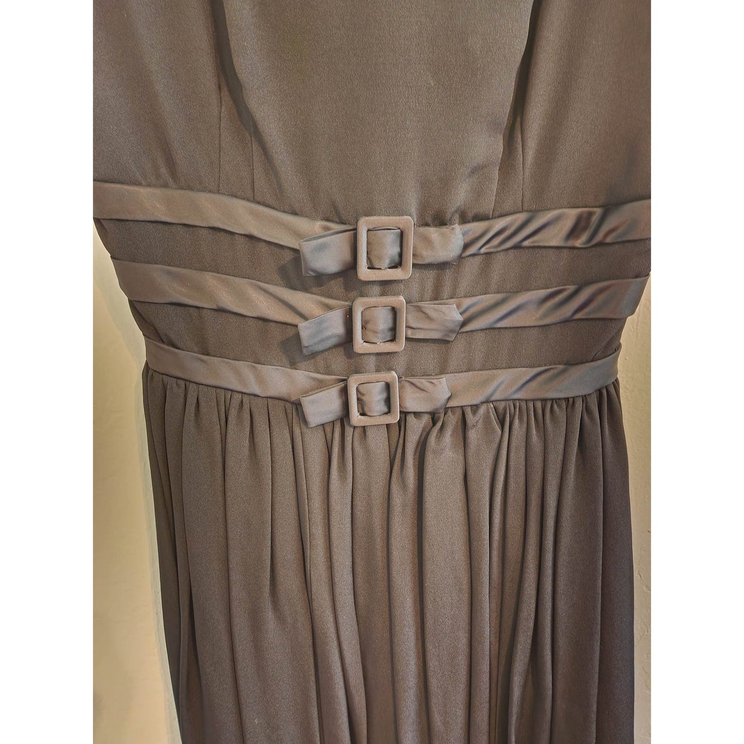 ONLY ONE!!! Vintage 1960s Black Crepe A-Line Dress Size S/M