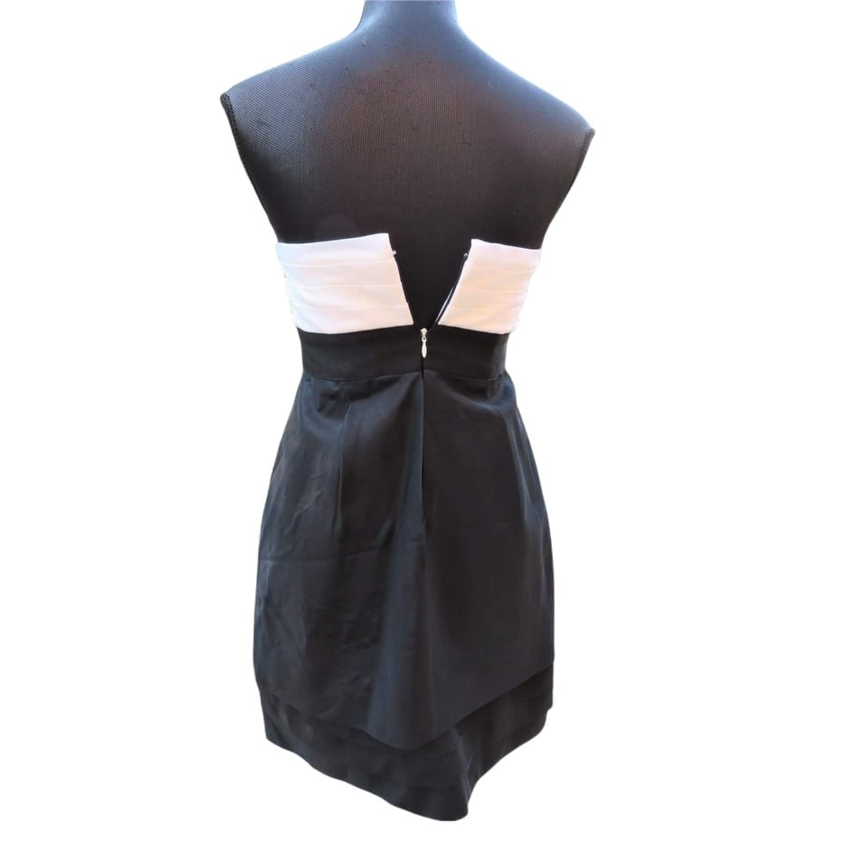 Elegant Silk Strapless Cocktail Dress in Black & Ivory